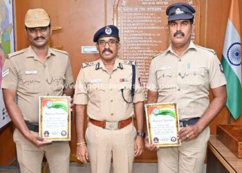 காவலர்களை பாராட்டிய மாநகர ஆணையர்