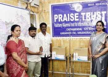 அறக்கட்டளை சார்பில் ரூ.3 இலட்சம் மதிப்பிலான மருத்துவ உபகரணங்கள்