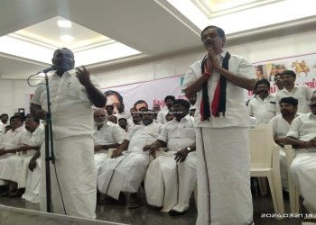 தேனி பாராளுமன்ற அதிமுக வேட்பாளர் அறிமுக கூட்டம்
