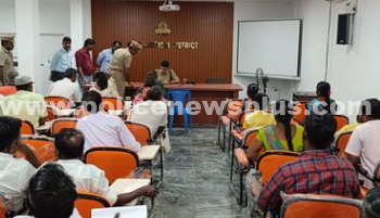 10 மனுக்கள் மீது உரிய முறையில் விசாரணை நடத்தப்பட்டு தீர்வு