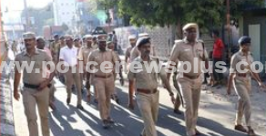 ஈரோடு மாவட்ட காவல் கண்காணிப்பாளர் அவர்கள் தலைமையில் கொடி அணிவகுப்பு