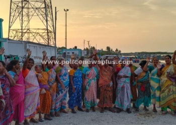 மீன் மார்க்கெட் வியாபாரிகள் ஆர்ப்பாட்டம்