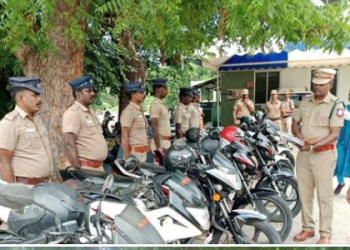 இருசக்கர ரோந்து வாகனங்கள் ஆய்வு