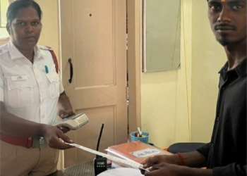 அச்சுறுத்தும் வகையில் வாகனம் இயக்கிய நபருக்கு அபராதம்