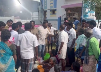 கிராம மக்கள் சாலை மறியல் போராட்டம்