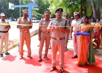 பூங்கா மற்றும் சமூக நலக்கூடத்தை திறந்து வைத்த S.P