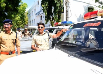 ரோந்து வாகனங்களை தொடங்கி வைத்த S.P