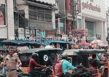 மதுரை மாநகரில் தீபாவளி விற்பனை கூட்டம்