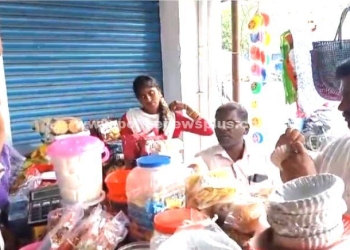 நகராட்சி அலுவலர்கள் திடீர் சோதனை