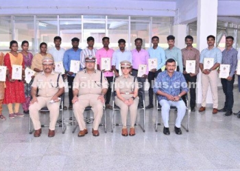 பணி நியமன ஆணை வழங்கிய காவல் ஆணையர்