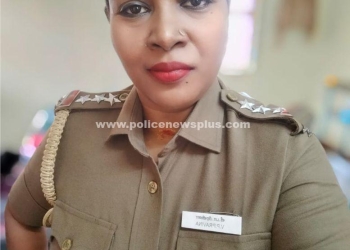 வீட்டில் கஞ்சா செடிகள் வளர்த்த இருவர் கைது