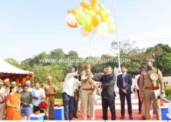 ஆயுதப்படை மைதானத்தில் குடியரசு தின விழா