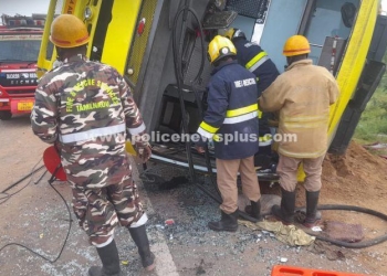 திருநெல்வேலி நான்கு வழிச்சாலையில் விபத்து