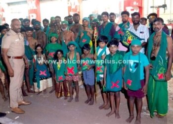 சாலை விதிகள் குறித்து விழிப்புணர்வு