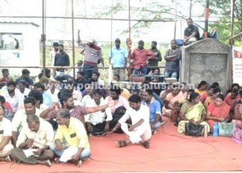 ஒப்பந்த தொழிலாளர்கள் காத்திருப்பு போராட்டம்