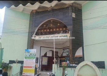 பணம் மற்றும் தங்க காசுகள் திருட்டு போலீசார் விசாரணை