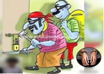 வீட்டின் பூட்டை உடைத்து நகை திருடிய இரண்டு நபர்கள் கைது