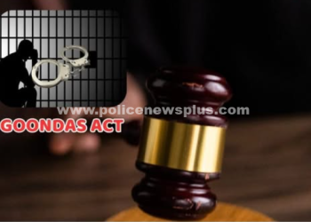 பள்ளி ஆசிரியர் குண்டர் தடுப்பு சட்டத்தின் கீழ் சிறையில் அடைப்பு