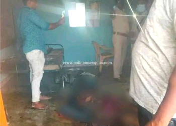 கழுத்தறுத்து முதியவர்கள் கொலை போலீசார் விசாரணை