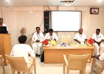 கல்லூரியில் ஆசிரியர் திறன் மேம்பாட்டு கருத்தரங்கம்