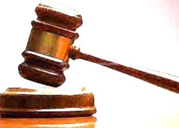 அனுமதியின்றி மண் கடத்திய வாகனம் பறிமுதல்