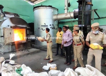 காவல் ஆணையர் தலைமையில் கஞ்சா தீயிட்டு அழிப்பு