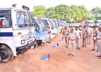 மாநகர காவல் வாகனங்கள் ஆய்வு