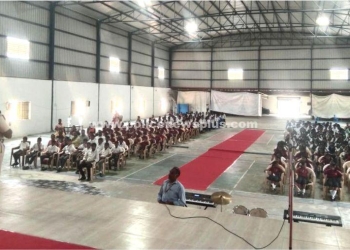 பள்ளி மாணவ மாணவிகளுக்கு விழிப்புணர்வு