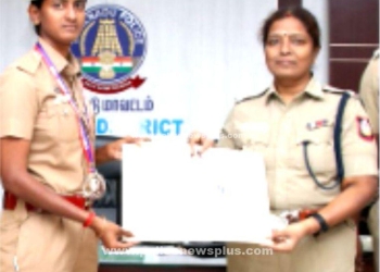 காவலர்களை பாராட்டிய எஸ்.பி