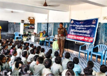 காவல்துறை சார்பில் மாணவர்களுக்கு விழிப்புணர்வு