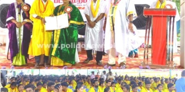 கல்லூரியில் பட்டமளிப்பு விழா
