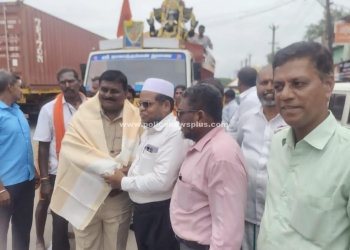 விநாயகர் சிலைகள் கரைக்க  ஊர்வலம்