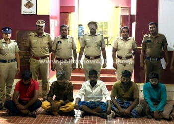 செயின் பறித்த வழக்கில் வாலிபர்கள் கைது