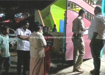 கவுன்சிலர் வீட்டில்  நகை, பணம் கொள்ளை