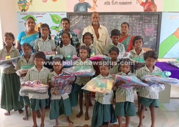 மாணவர்களுக்கு கல்வி உபகரணங்கள் வழங்கும் நிகழ்ச்சி