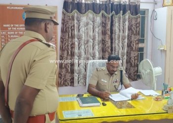 காவல் நிலையத்தில் ஆவணங்களை பார்வையிட்ட எஸ்.பி