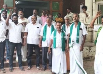 வட்டாச்சியரை கண்டித்து விவசாயிகள் போராட்டம்