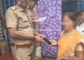 தவறவிட்ட மூன்று செல்போன்கள் காவல்துறையால் மீட்பு