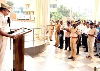 தீண்டாமை ஒழிப்பு குறித்து உறுதிமொழி ஏற்பு