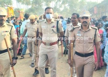 ஆற்றுத் திருவிழாவில் எஸ்.பி பாதுகாப்பு கண்காணிப்பு