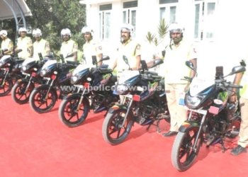 காவல்துறைக்கு 9 நவீன இருசக்கர ரோந்து வாகனங்கள் அறிமுகம்