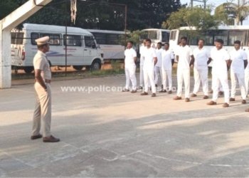 ஊர்க்காவல் படையினருக்கு துணை ஆணையர் அறிவுரை