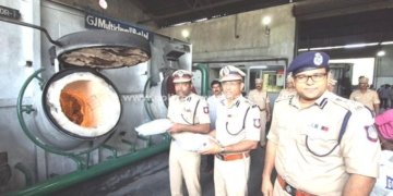 போலீசாரால் பறிமுதல் செய்யப்பட்ட போதை பொருட்கள் தீயிட்டு அழிப்பு