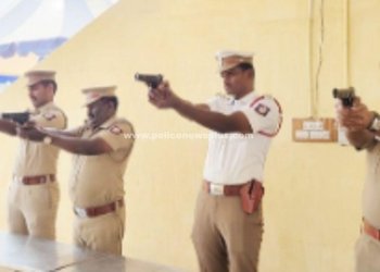 காவலர்களுக்கு ஆயுத பாதுகாப்பு பயிற்சி