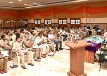 ஆவடியில் அதிகாரிகளுக்கு தேர்தல் விதிமுறைகள் குறித்து பயிற்சி