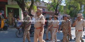 உசிலம்பட்டியில் தேர்தல் விழிப்புணர்வு கொடி அணிவகுப்பு