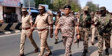 செக்காணூரனியில் தேர்தல் விழிப்புணர்வு கொடி அணிவகுப்பு