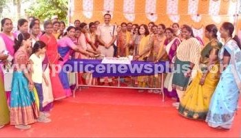 கடலூரில் மகளிர் தின விழா. பெண் காவலர்களுக்கு எஸ்.பி. வாழ்த்து