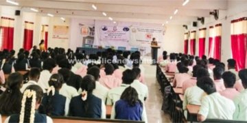 கரியம்பட்டி கல்லூரியில் மாணவிகளுக்கு சைபர் கிரைம் விழிப்புணர்வு