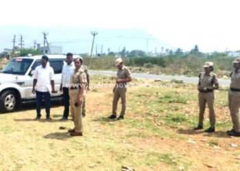 திருப்பத்தூரில் பதற்ற வாக்குச்சாவடிகளில் எஸ்.பி. ஆய்வு